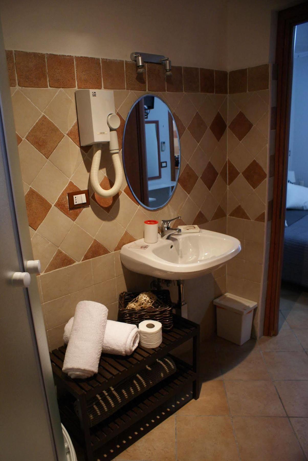 Hotel Montebello47 Roma